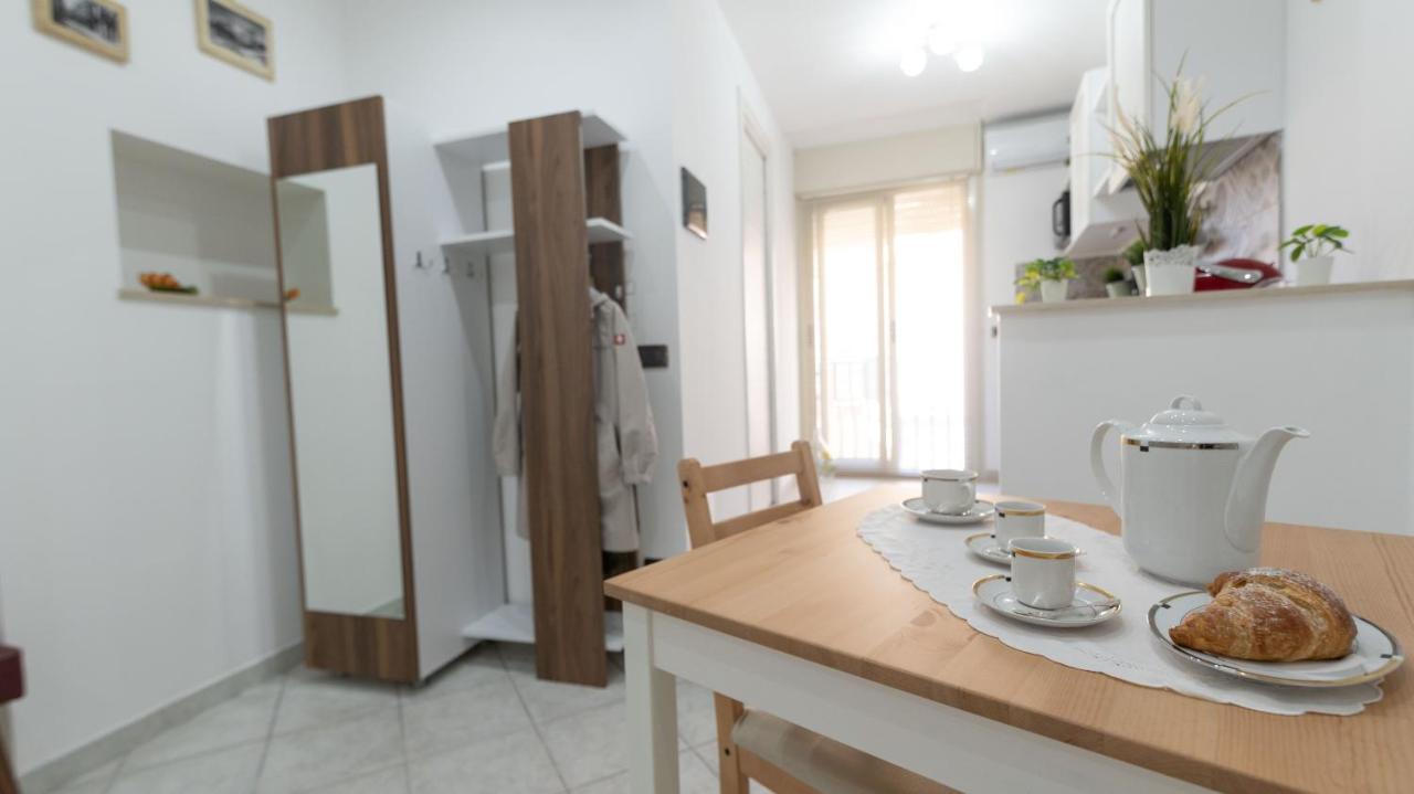 شقة Casa Elia: Locazione Breve نوتو المظهر الخارجي الصورة