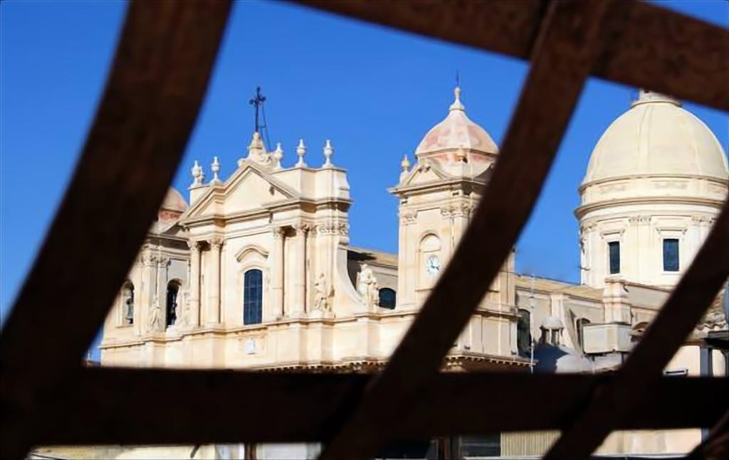 شقة Casa Elia: Locazione Breve نوتو المظهر الخارجي الصورة